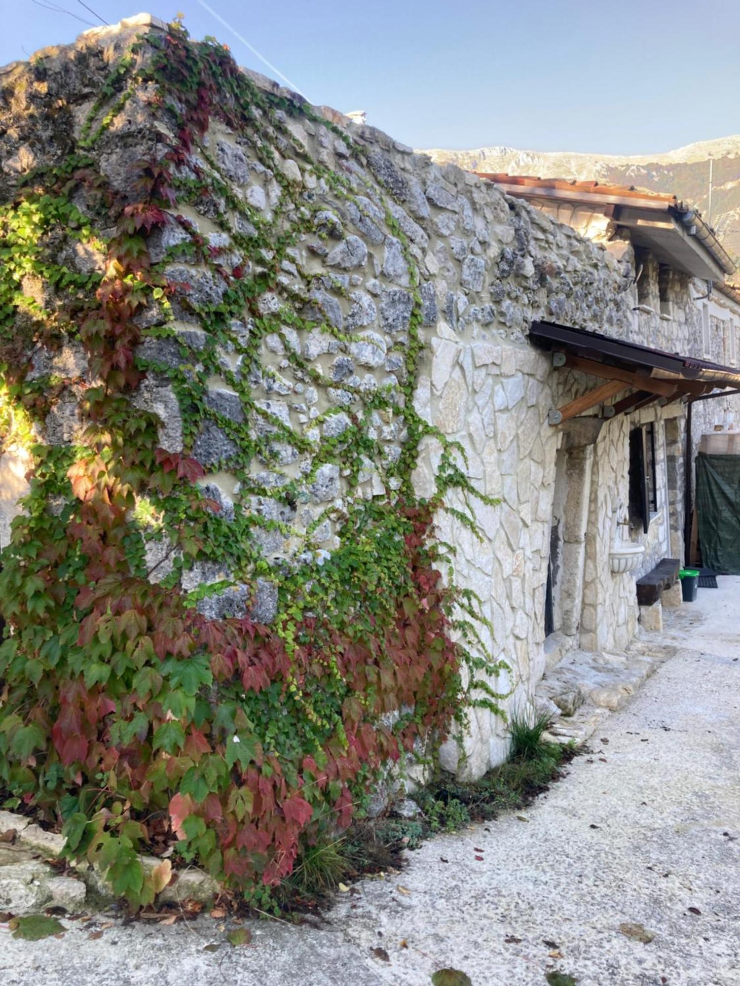 Casa Mupi Sant'Eufemia a Maiella Exterior foto